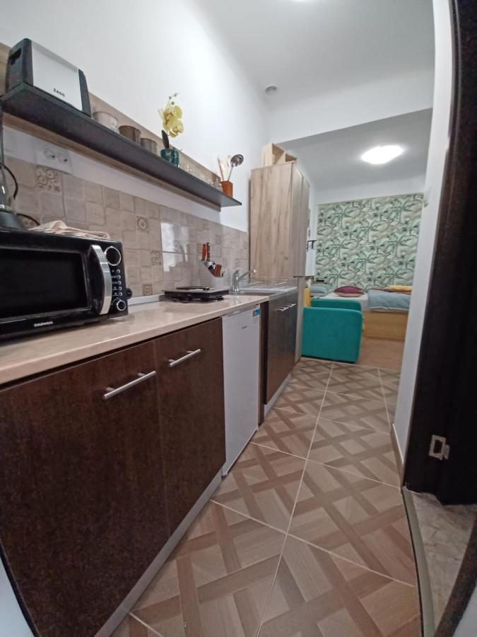 Studios Republicii Брашов Екстериор снимка