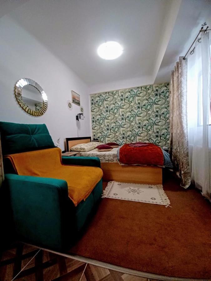 Studios Republicii Брашов Екстериор снимка